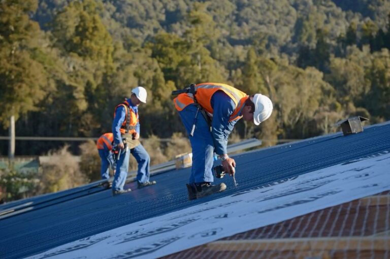 Roofing-Contractors-London