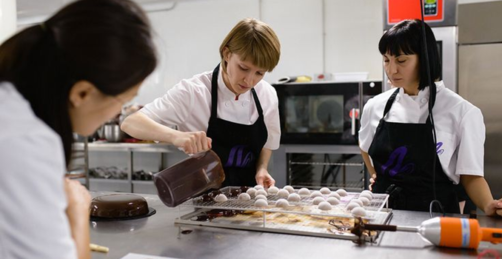 How Baking Classes Can Improve Your Skills Beyond Just Recipes