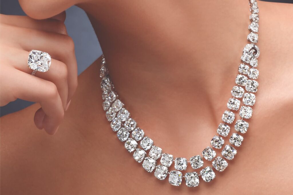 How to Buy Diamond Jewellery