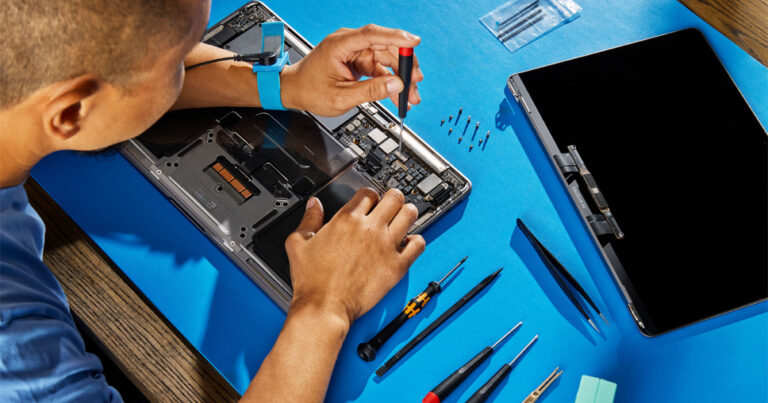 Apple-Self-Service-Mac-Repair-August-2022-hero.jpg.og