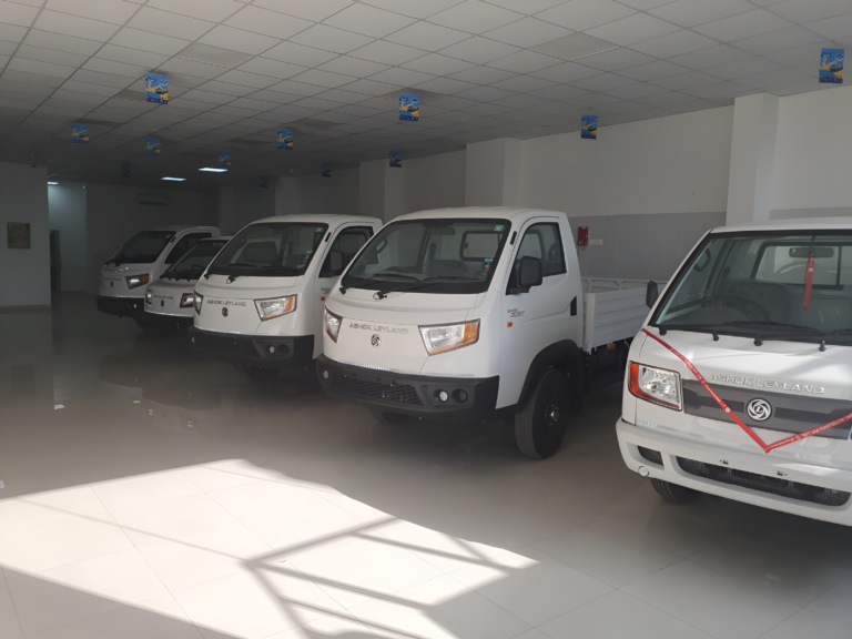 Ashok leyland showroom in meerut