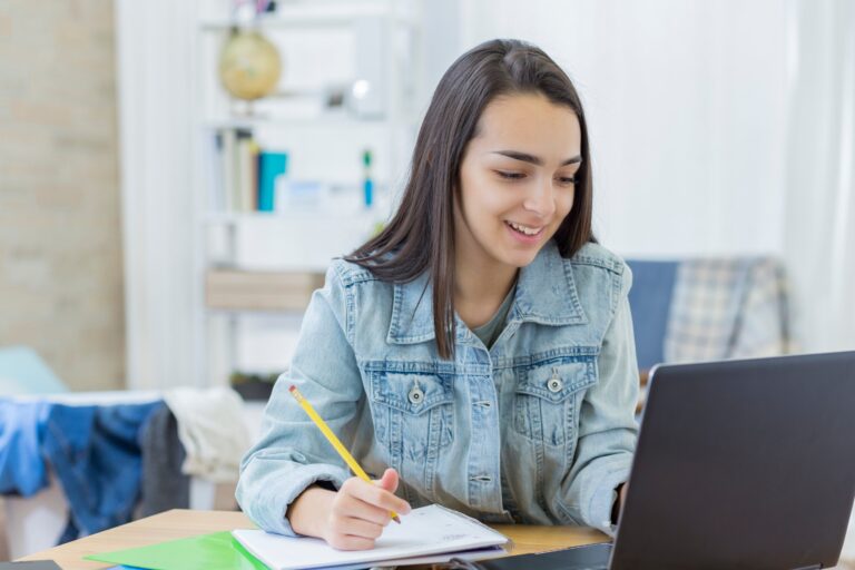 online Spanish teacher