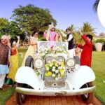 vintage car for wedding