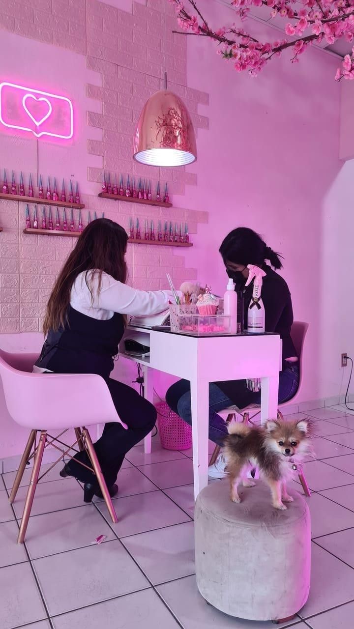 Top Nail Salon in Brickell