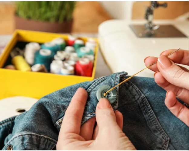 Enhance Your Style with Jeans Shortening In Dip