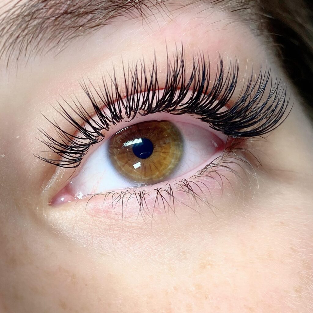 Professional Lash Extensions