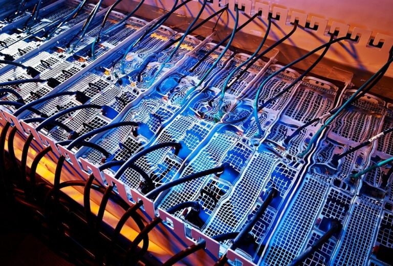 Immersion-Cooling-System-01