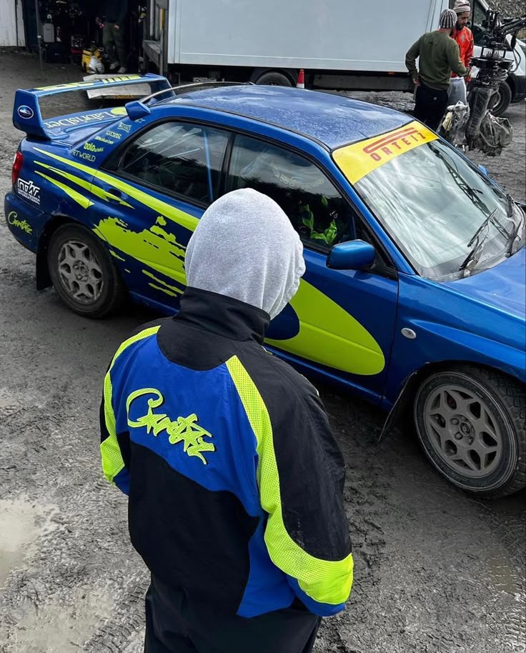 Rule London Looks with This 2025 Corteiz Hoodie Everyone Wants