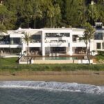 luxury home rental company
