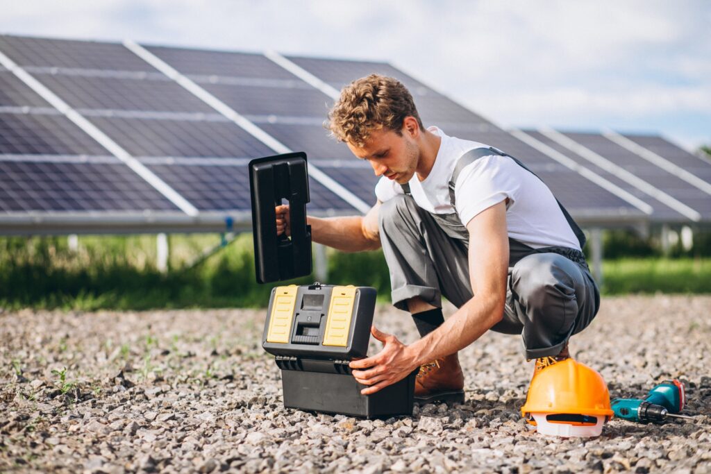 solar maintenance services