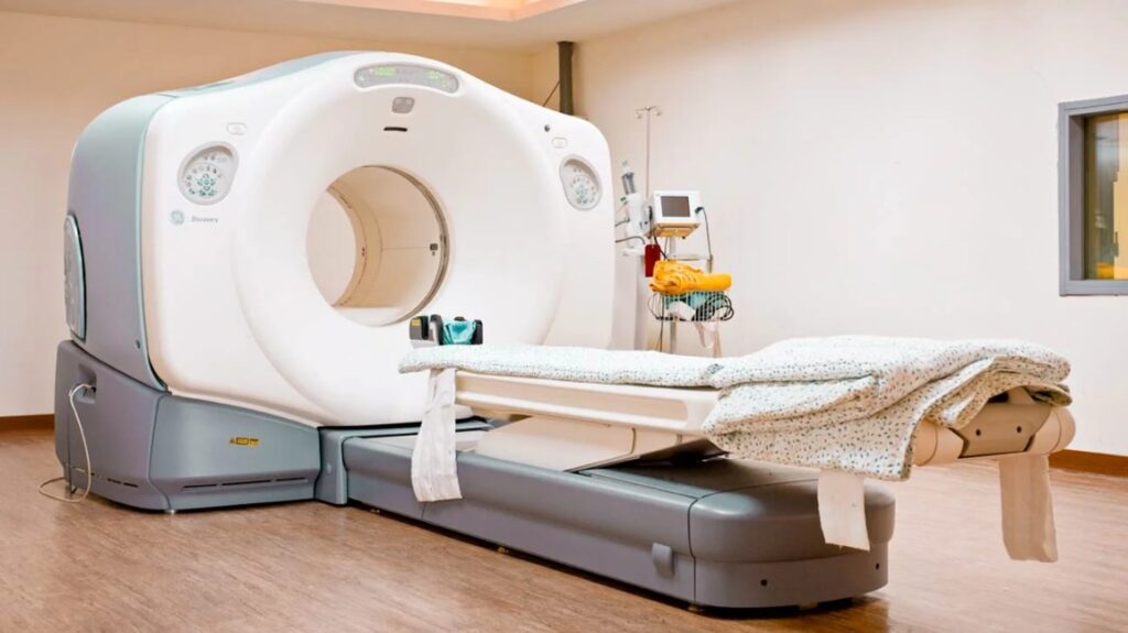 PET-scan-machine-body1
