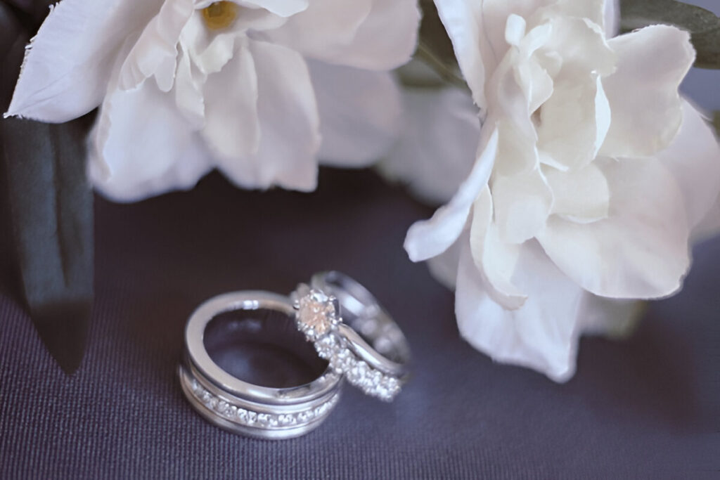 diamond wedding bands for women