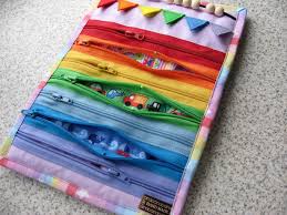 zipper toy