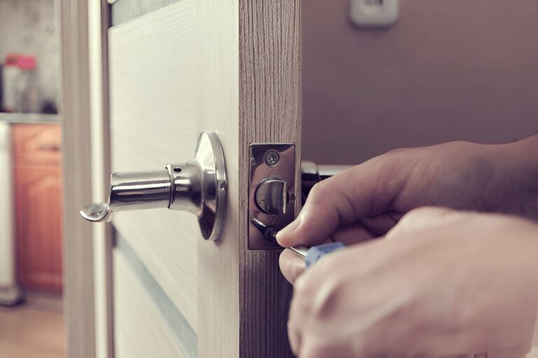 Security Lock Service