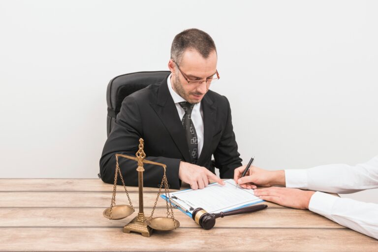 Civil Litigation Lawyers