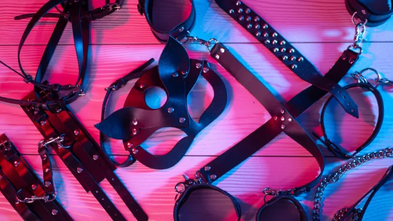 Top Beginner Bondage Sets for Couples Safely