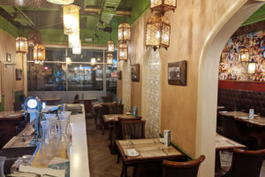 India Authentic Restaurants in Bush Inn