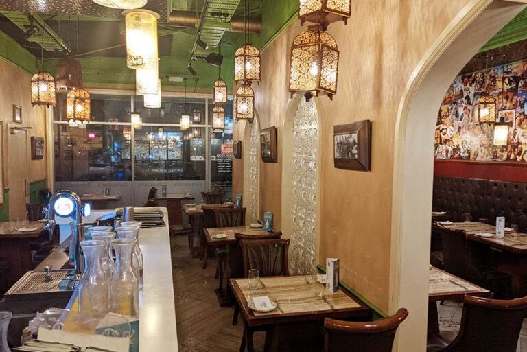 India Authentic Restaurants in Bush Inn