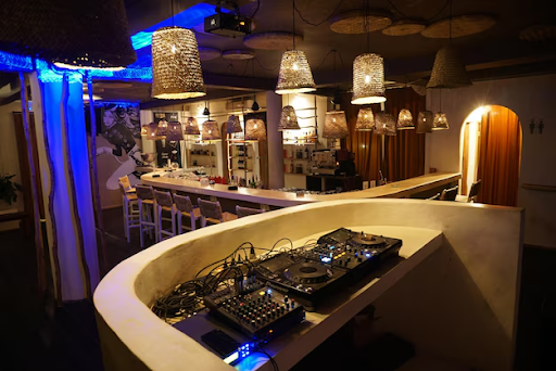 bar downtown miami