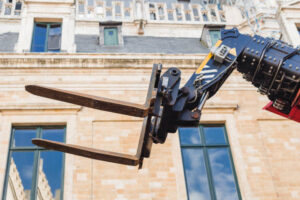 hydraulic dock leveler Saudi Arabia.