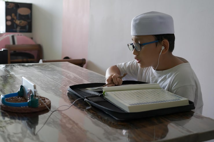 Learn Quran with Tajweed Online