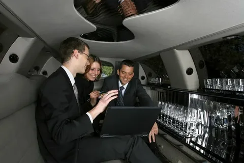 Best Corporate Limo Service