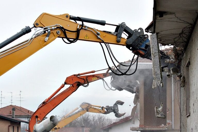 high quality residential demolition services Edmonton