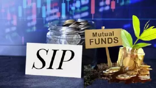 Best SIP plans in India for beginners showing mutual fund growth, investment chart and wealth building strategy