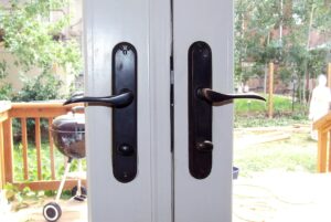 lockable patio door