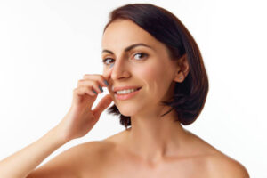 Can Liquid Rhinoplasty fix flat nose bridges