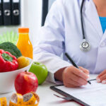 Can a Nutritionist and Dietitian treat diabetes naturally
