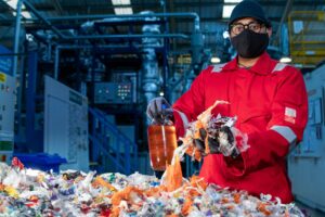 rts-plant-operator-with-plaxx-at-cheney-manor-2