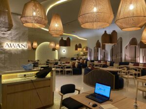 DINNING-300x225.jpg