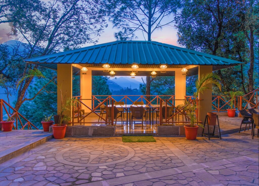 bhimtal resort, kainchi dham