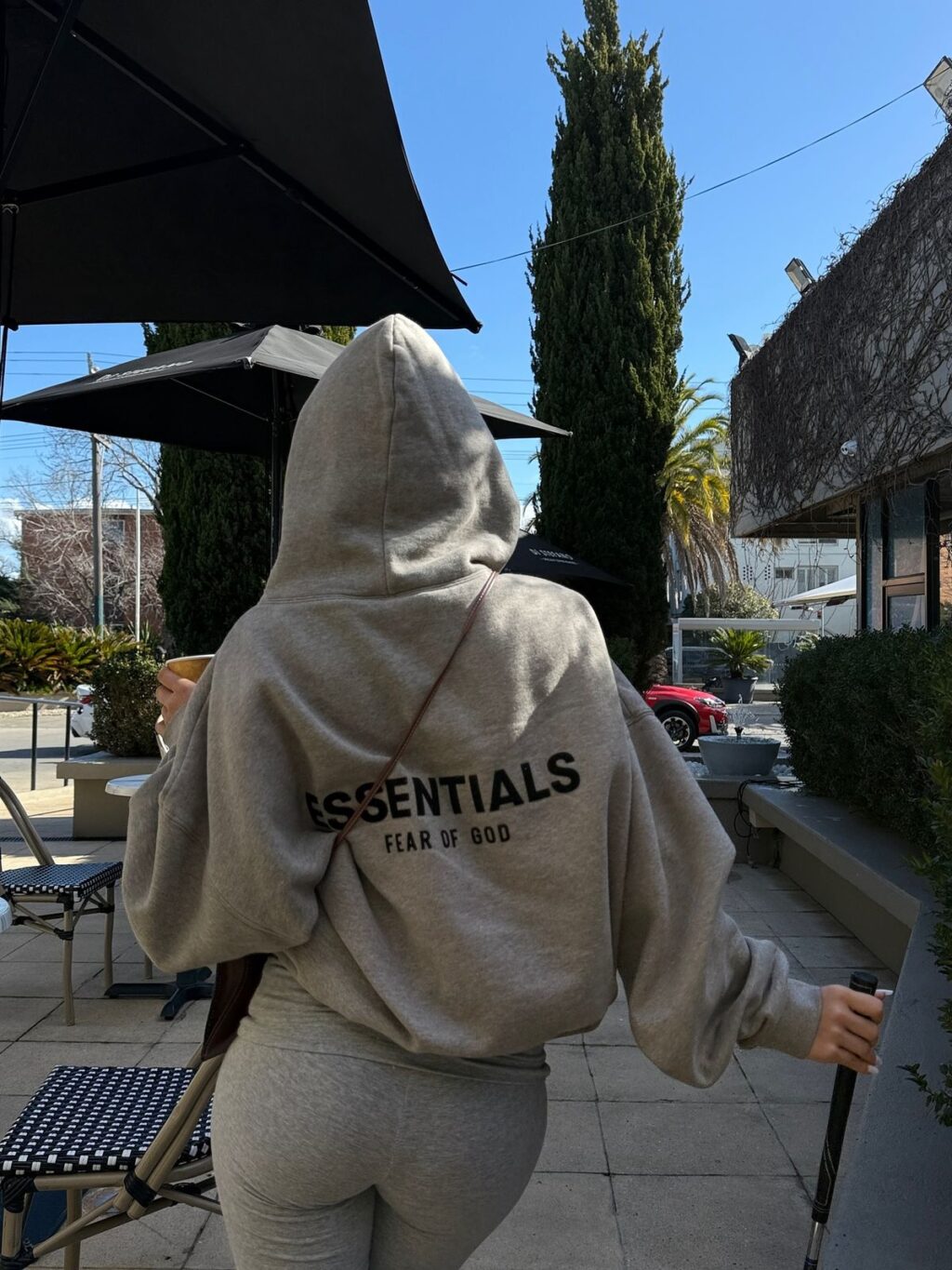 Fear Of God Essential Hoodie A Modern Icon in Online Fashion