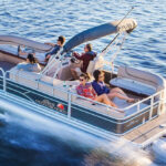 Party pontoon boat for families