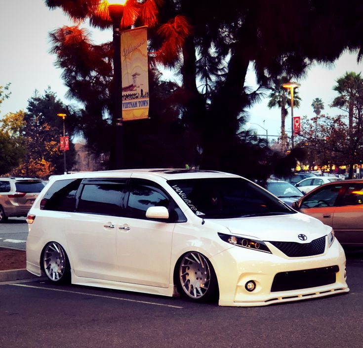 Toyota Sienna