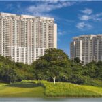 DLF The Crest