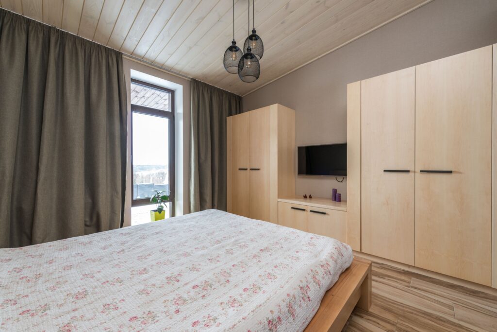 Bedroom Built-in wardrobes